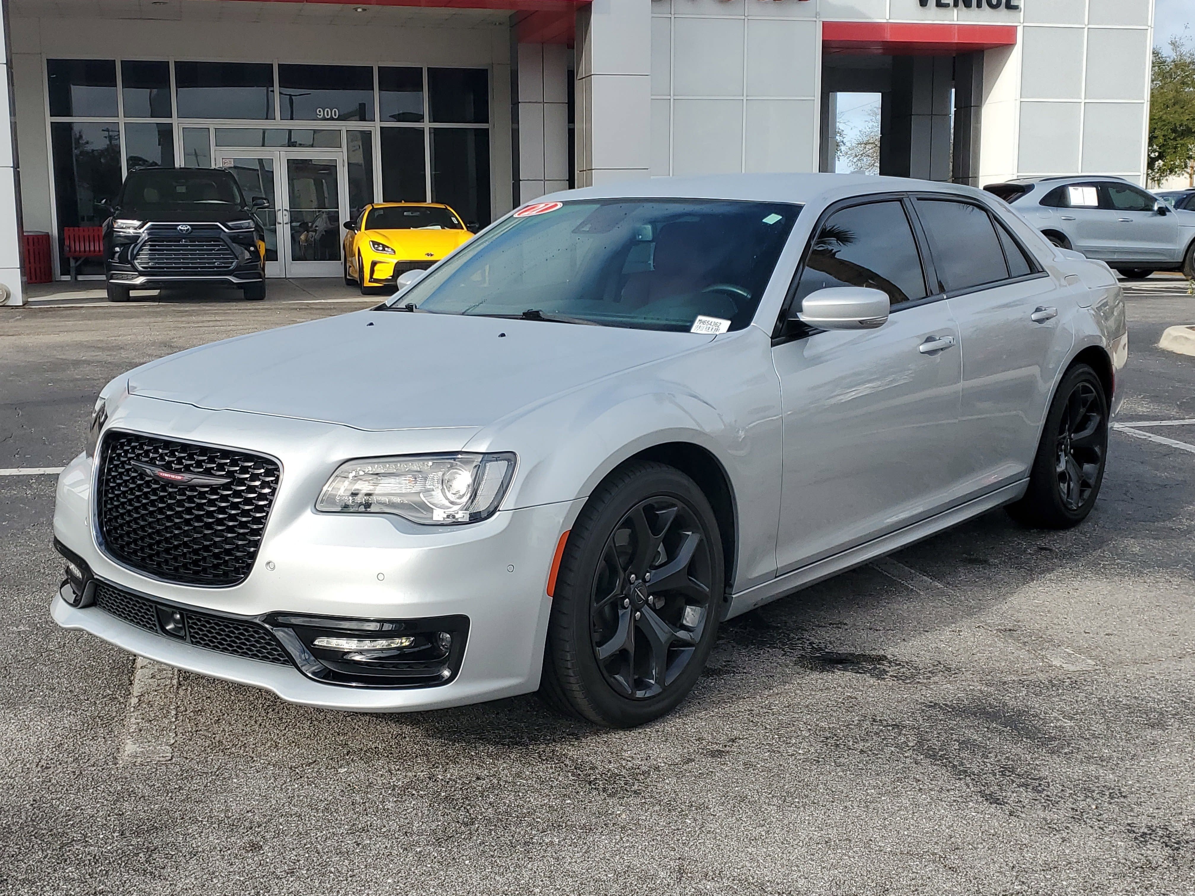 2021 Chrysler 300 300S