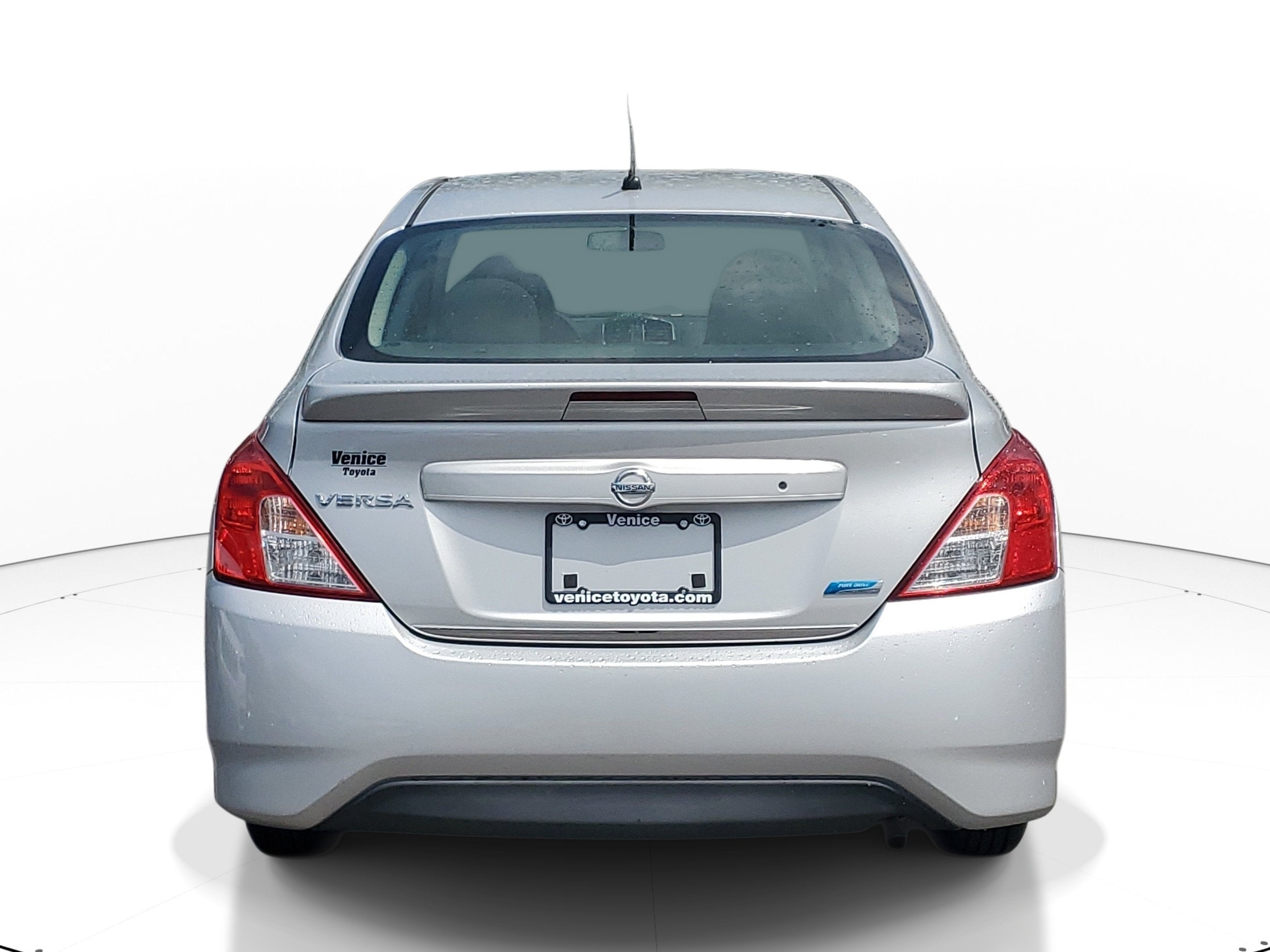 2016 Nissan Versa S Plus
