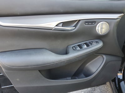 2023 INFINITI QX50 LUXE