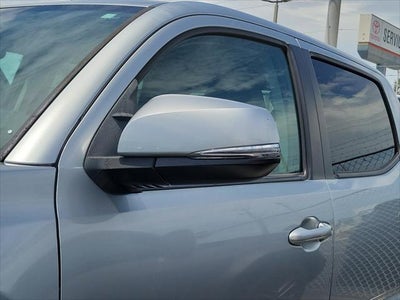 2022 Toyota Tacoma 2WD SR5