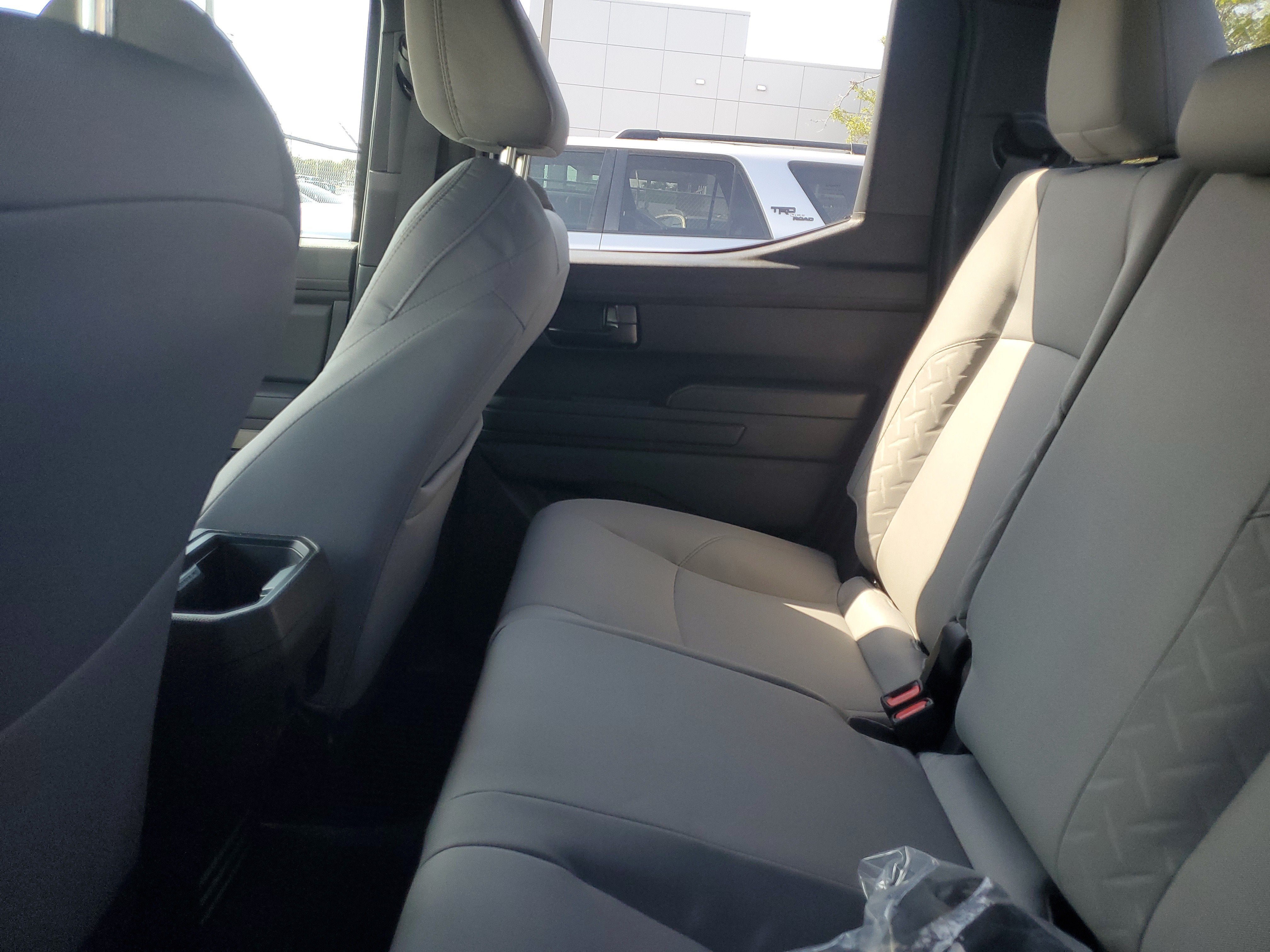 2025 Toyota Tacoma 4WD SR5