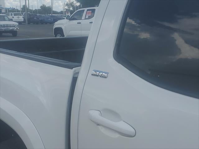 2022 Toyota Tacoma 2WD SR5
