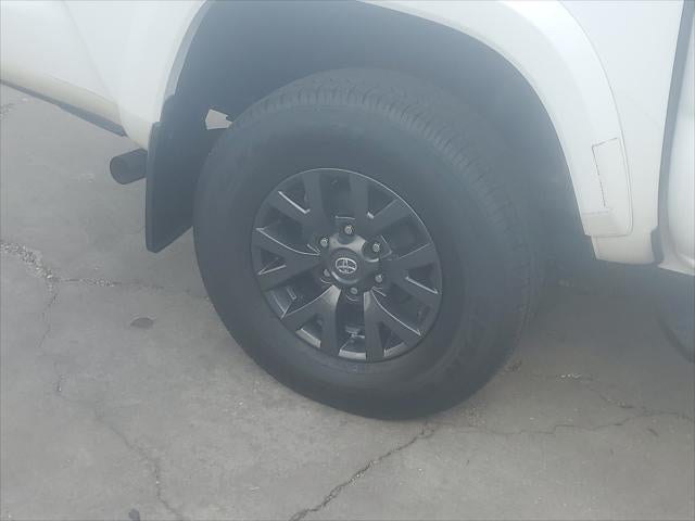 2022 Toyota Tacoma 2WD SR5