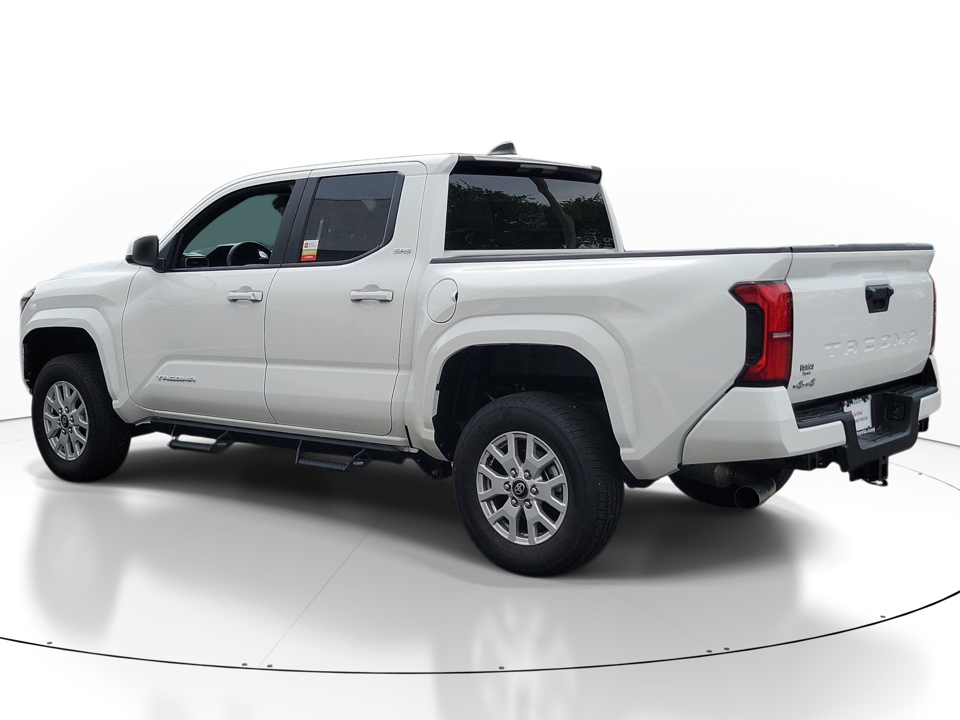2024 Toyota Tacoma 4WD SR5