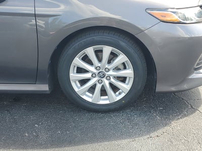 2018 Toyota Camry LE