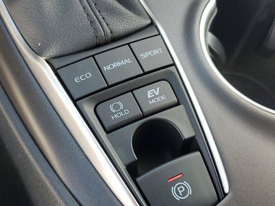 2024 Toyota Camry Hybrid LE