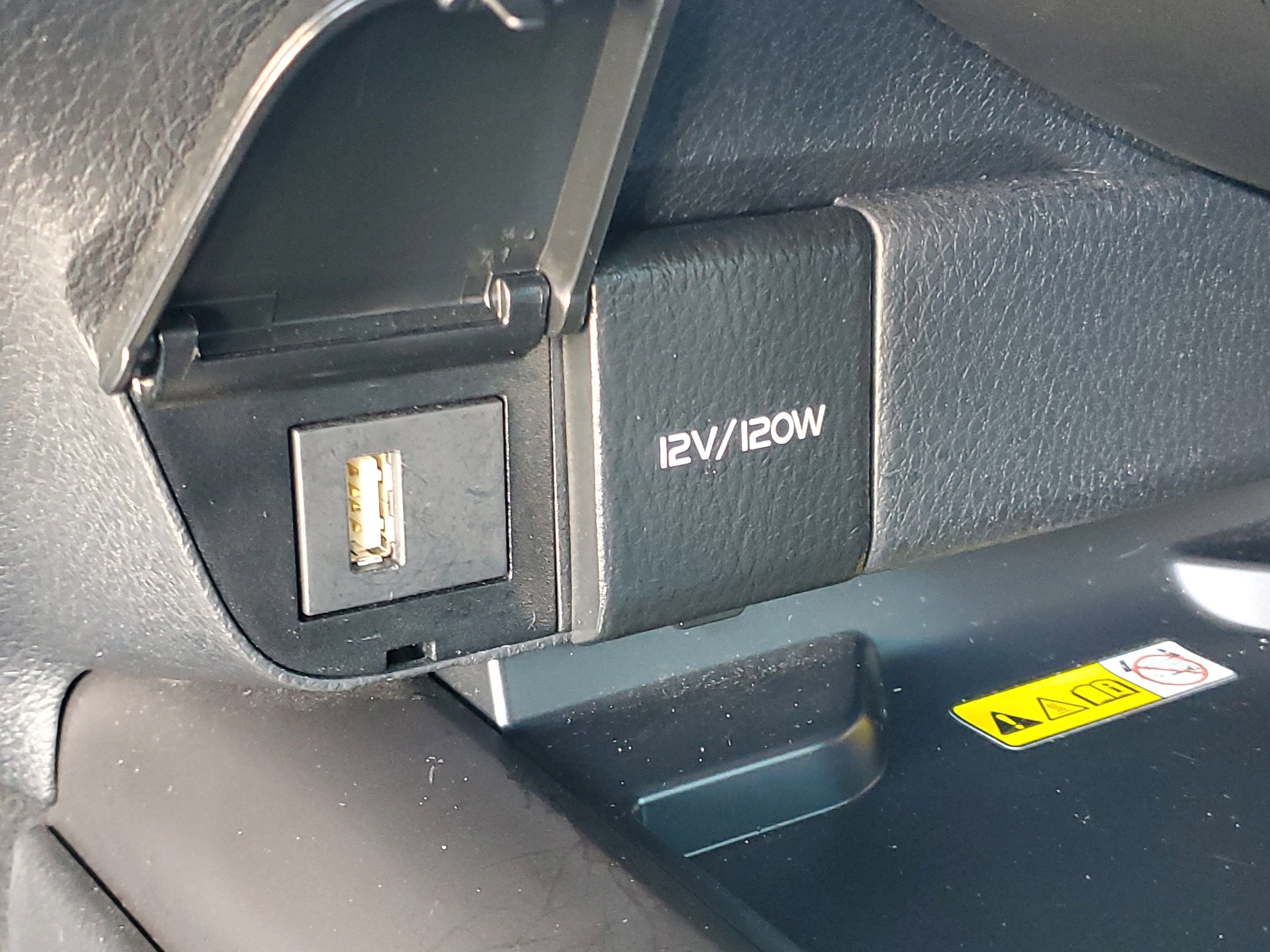 2024 Toyota Camry Hybrid XSE