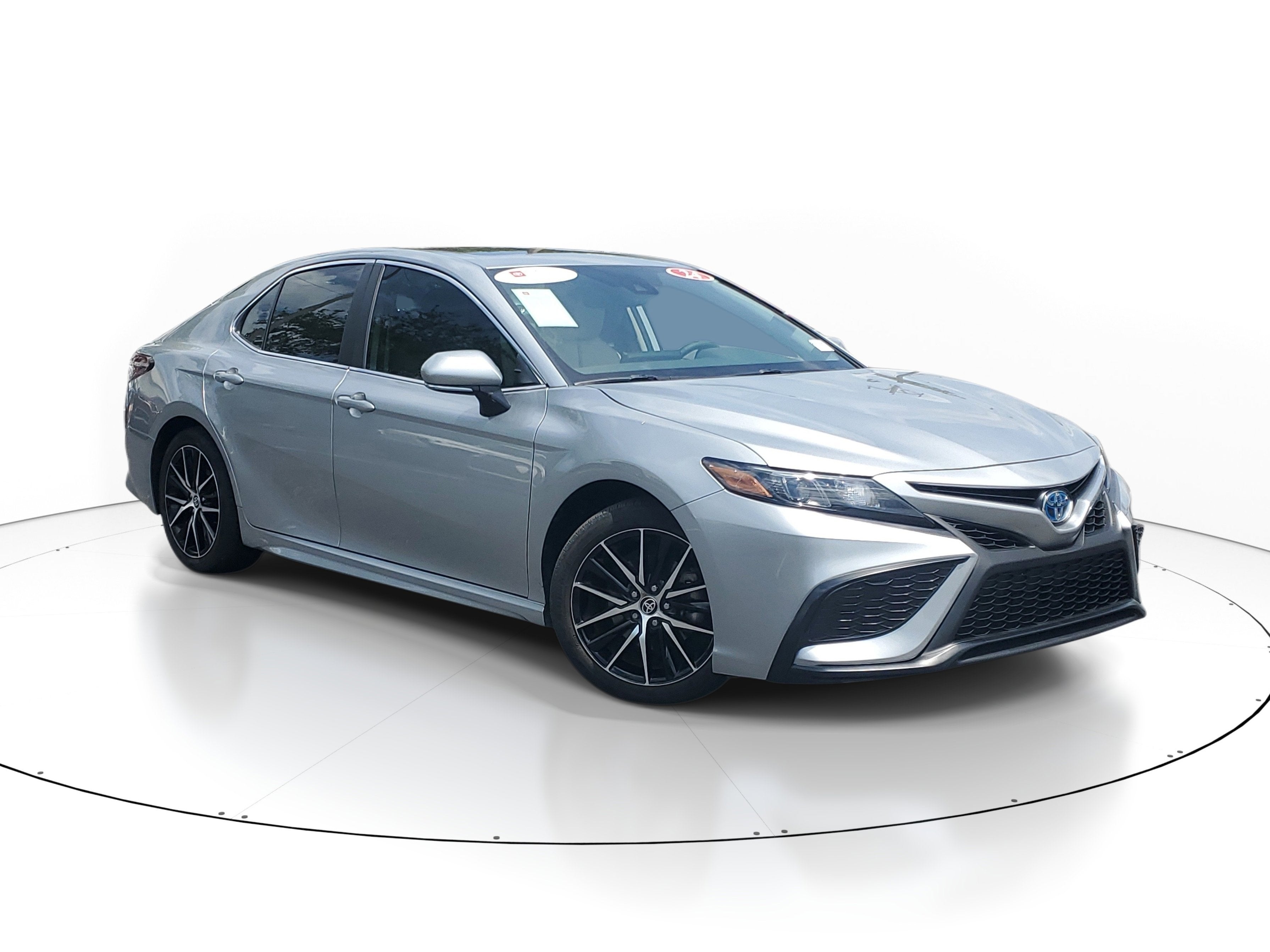 2024 Toyota Camry Hybrid SE