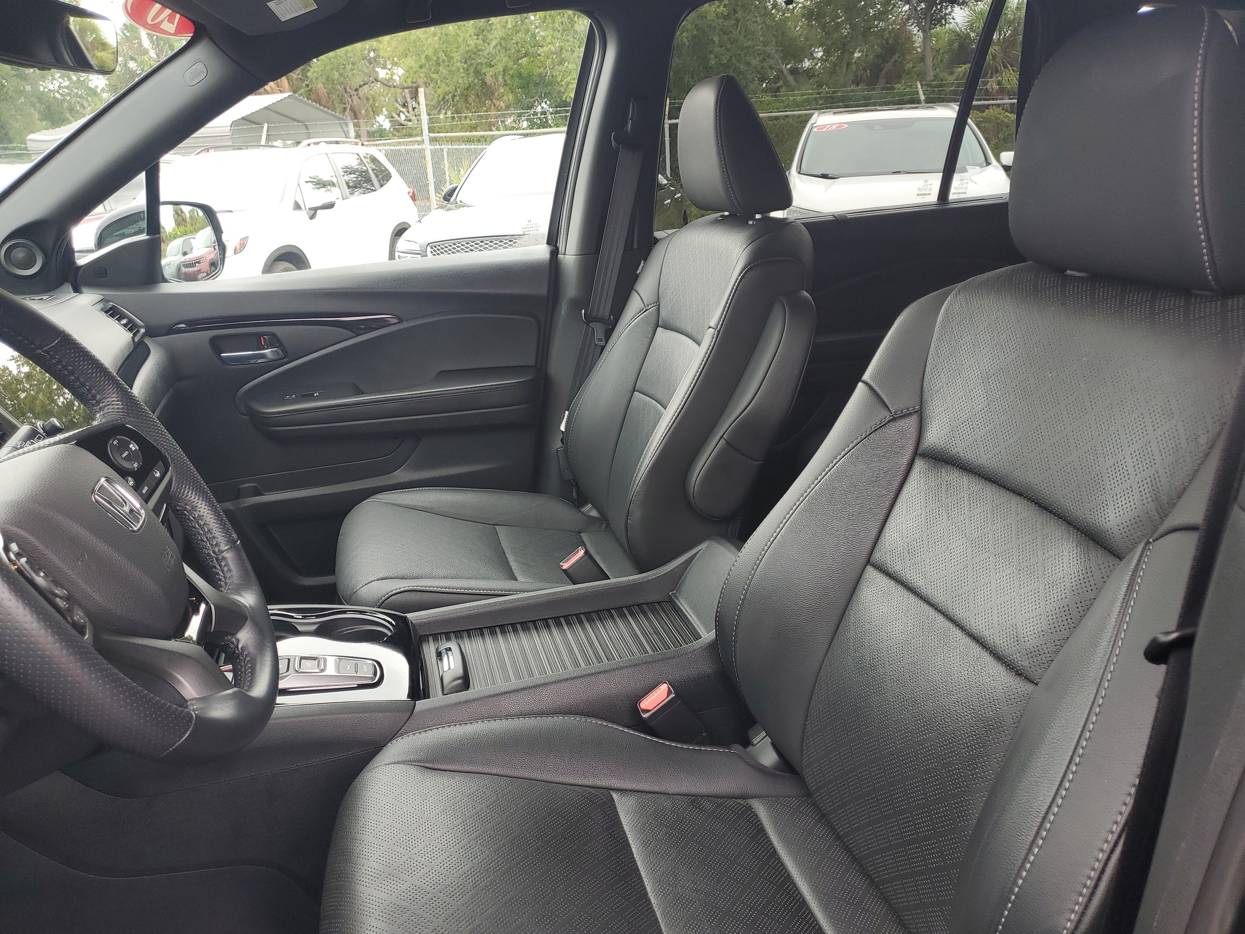 2020 Honda Passport Elite