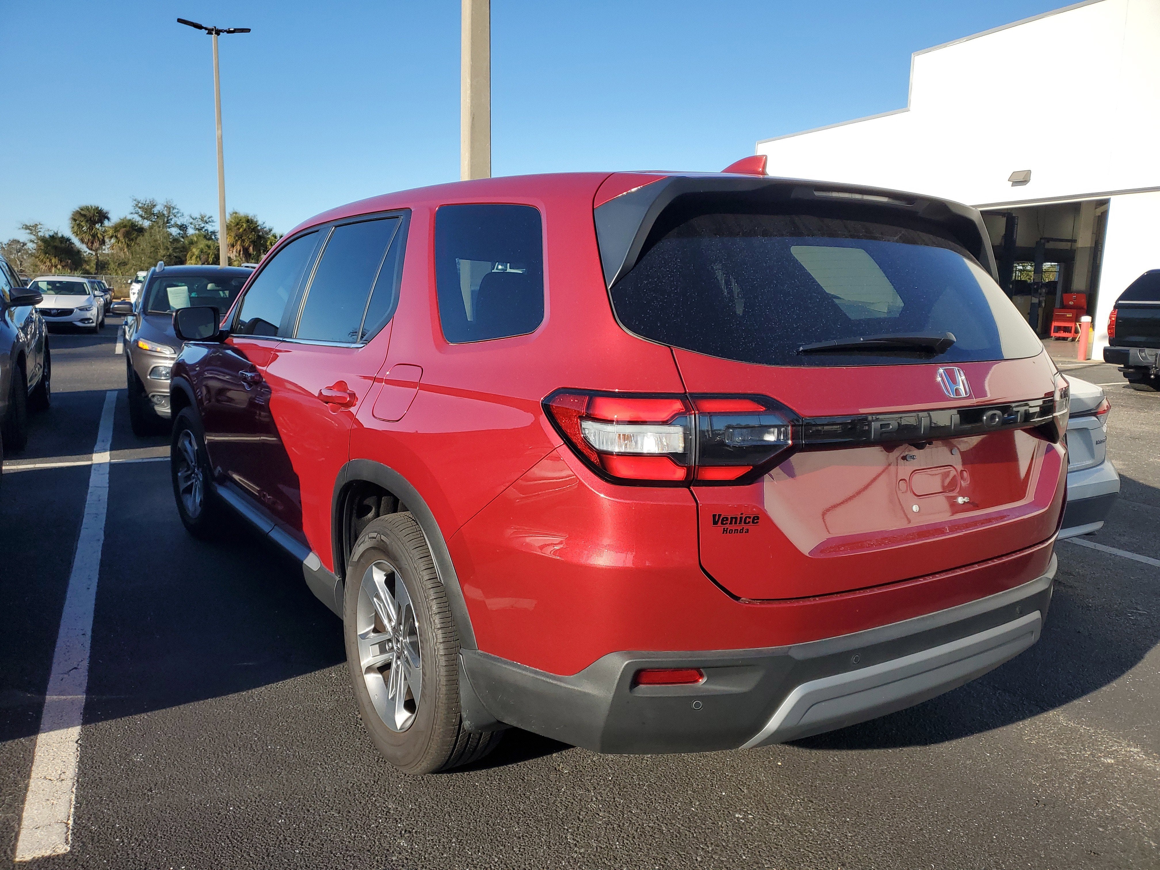 2024 Honda Pilot EX-L 7 Passenger