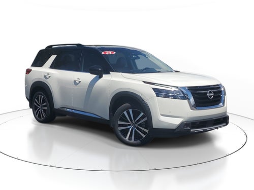 2024 Nissan Pathfinder Platinum