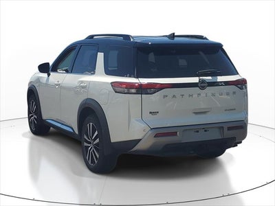 2024 Nissan Pathfinder Platinum