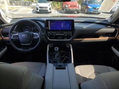 2024 Toyota Grand Highlander Platinum