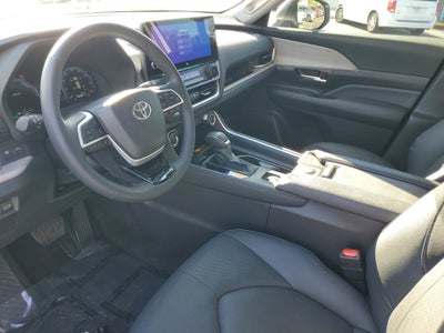 2025 Toyota Grand Highlander Hybrid Limited