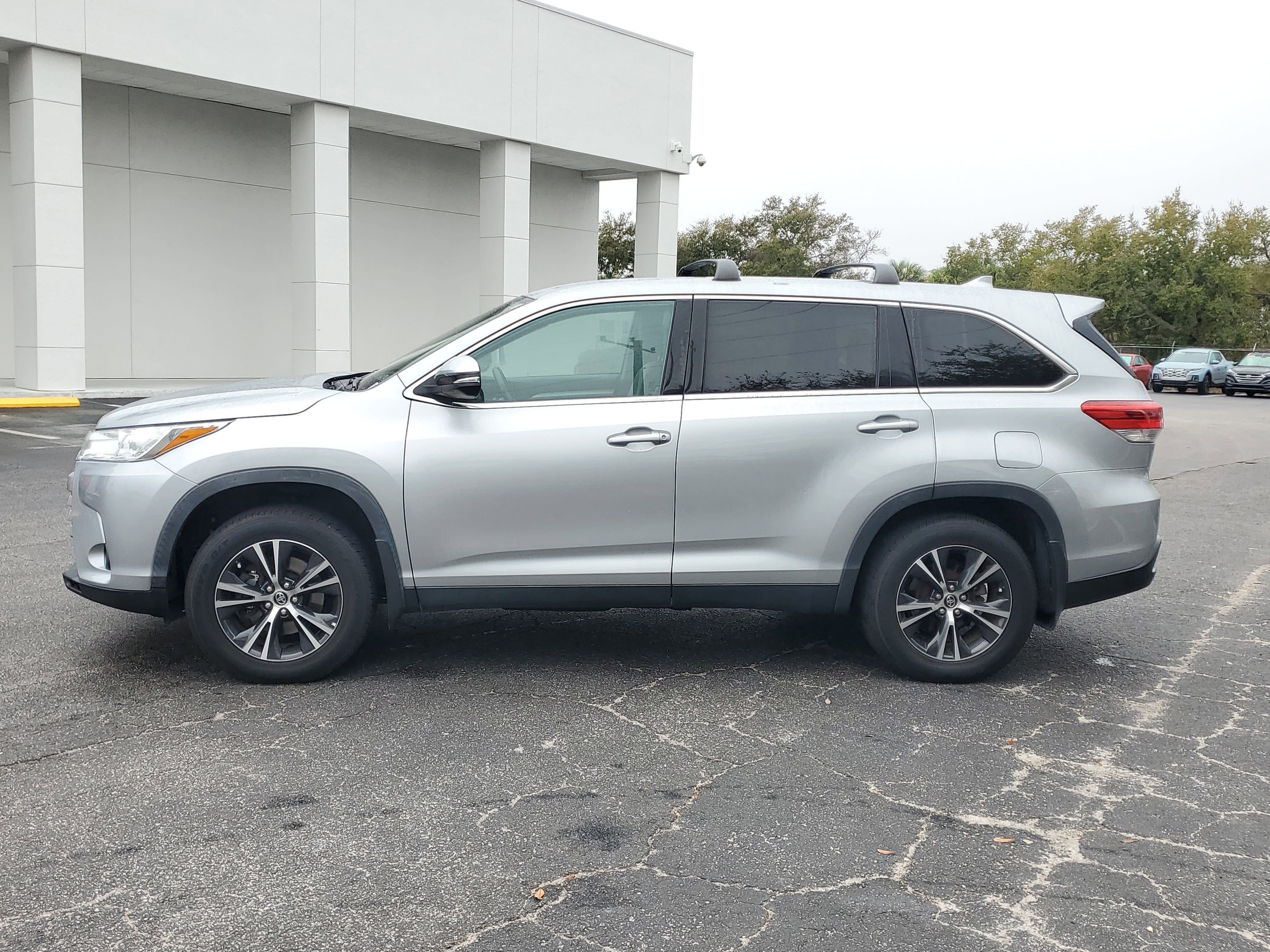2019 Toyota Highlander LE Plus
