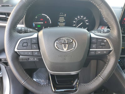 2023 Toyota Sienna XSE