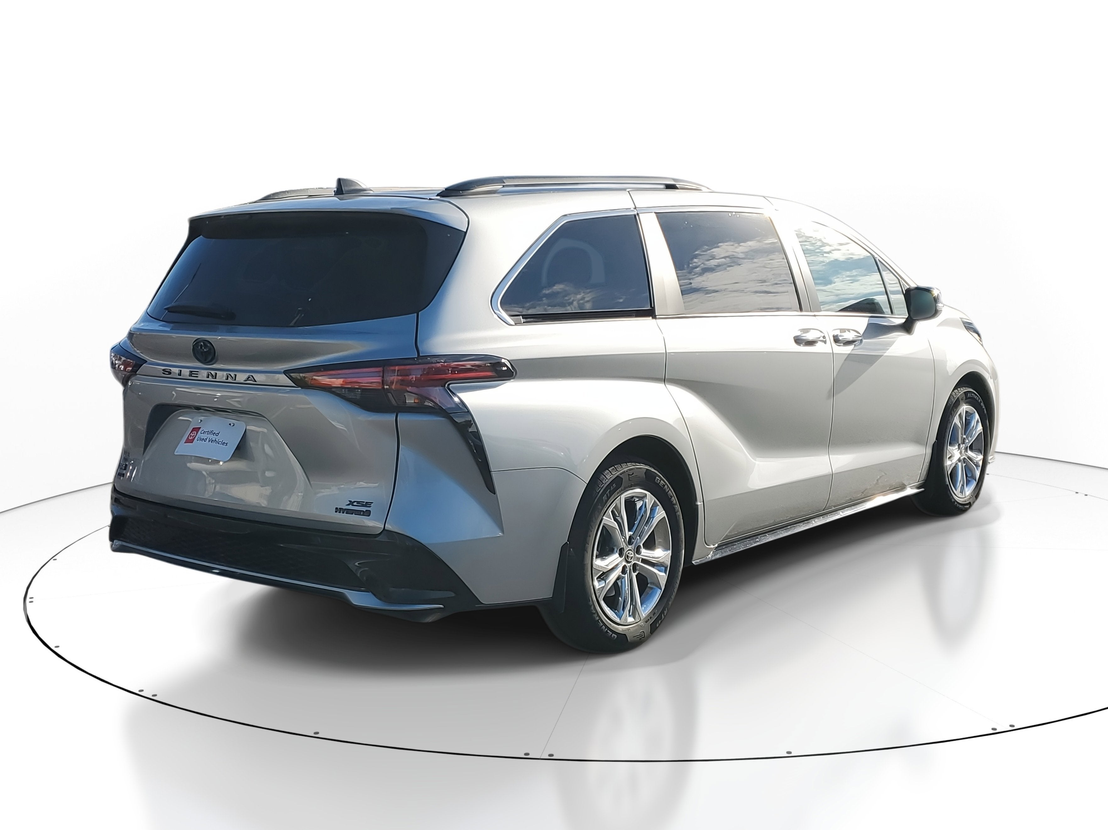 2023 Toyota Sienna XSE