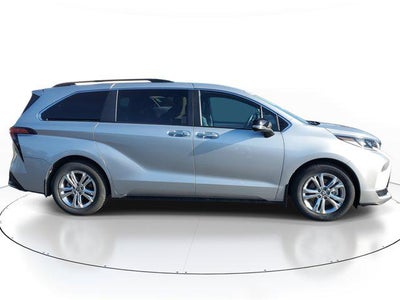 2023 Toyota Sienna XSE