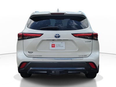 2021 Toyota Highlander Hybrid Limited