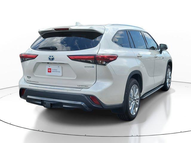 2021 Toyota Highlander Hybrid Limited