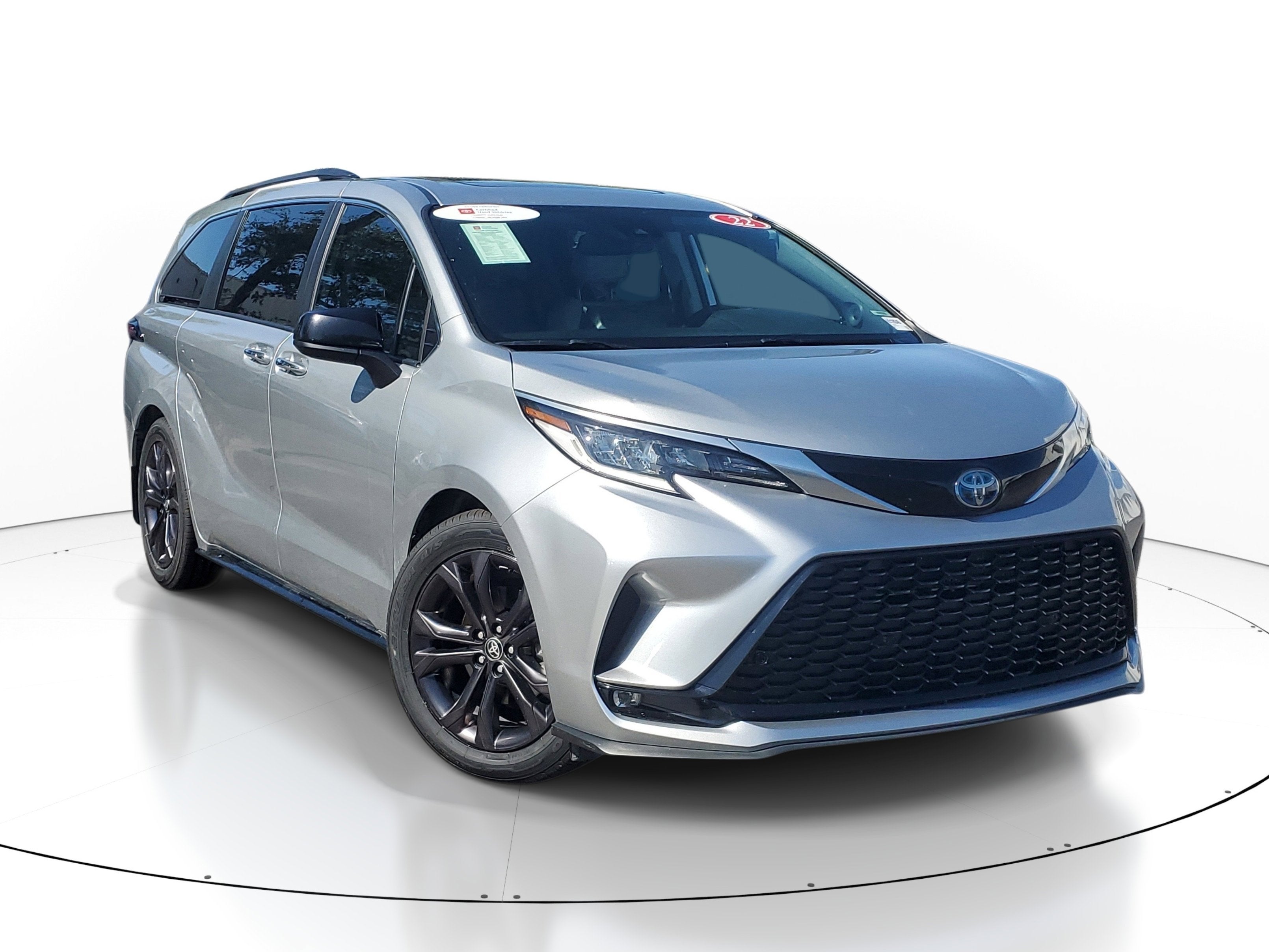2022 Toyota Sienna XSE