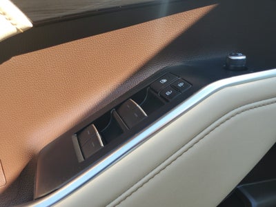 2022 Toyota Highlander Hybrid Platinum