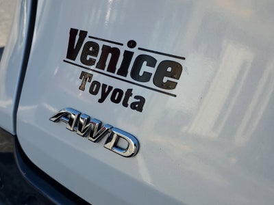 2022 Toyota Sienna Platinum