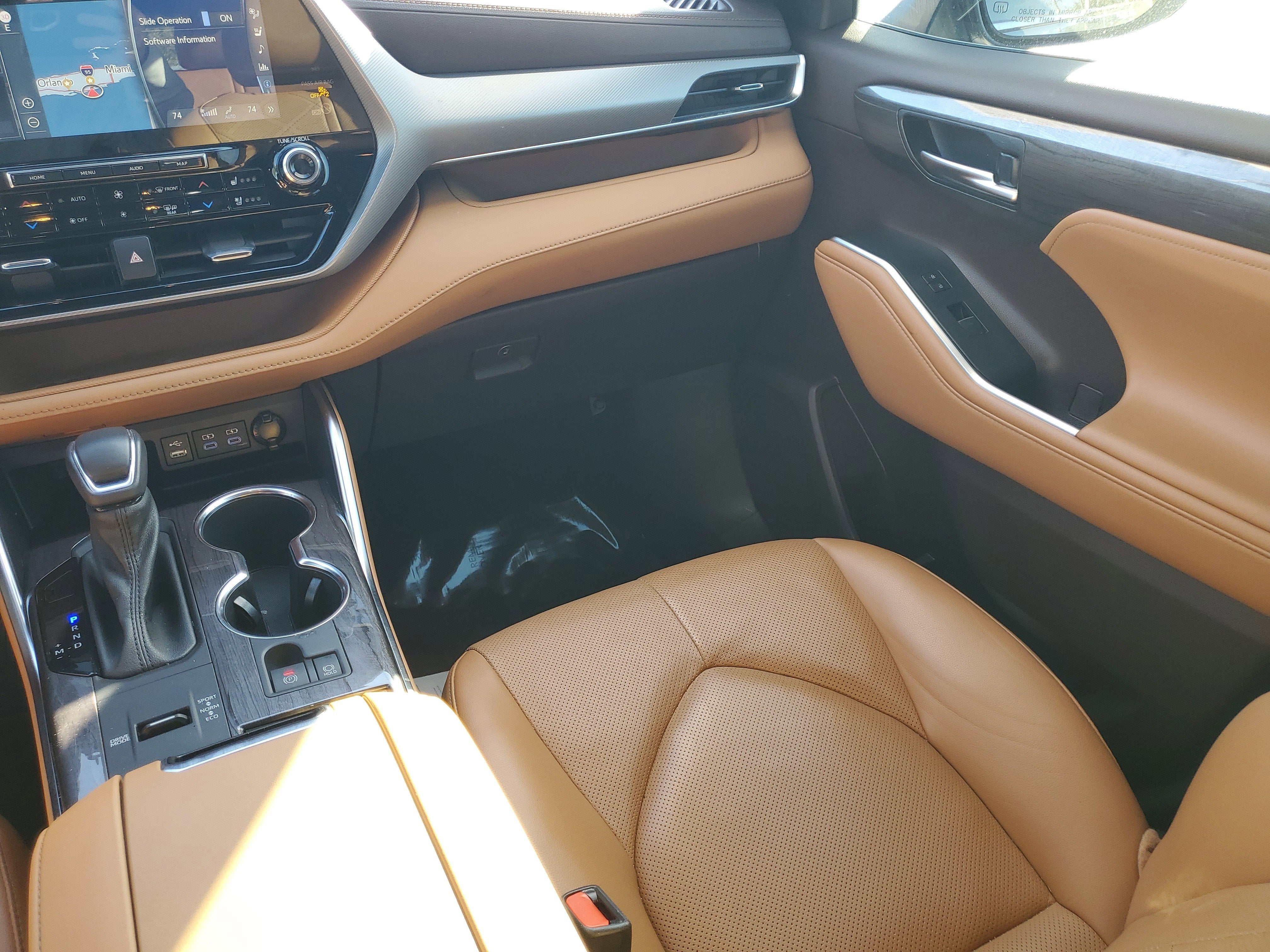 2022 Toyota Highlander Platinum