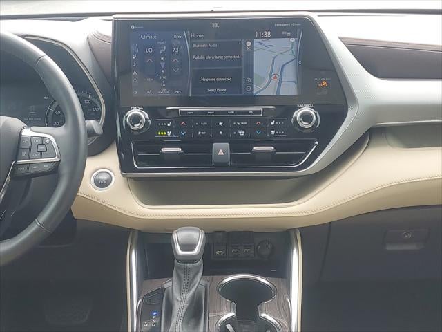 2021 Toyota Highlander Platinum