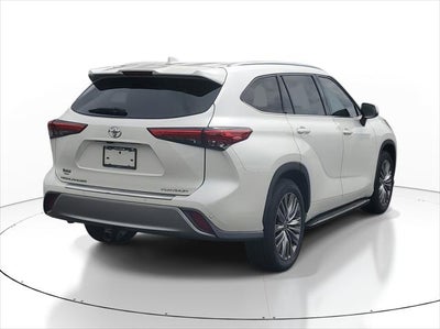 2021 Toyota Highlander Platinum