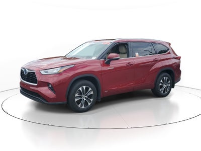 2020 Toyota Highlander Hybrid XLE