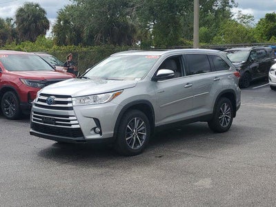 2019 Toyota Highlander Hybrid XLE