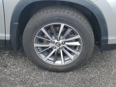 2019 Toyota Highlander Hybrid XLE