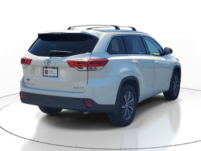 2018 Toyota Highlander SE