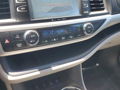 2018 Toyota Highlander SE