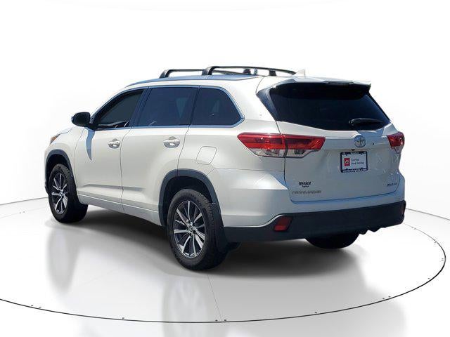 2018 Toyota Highlander SE