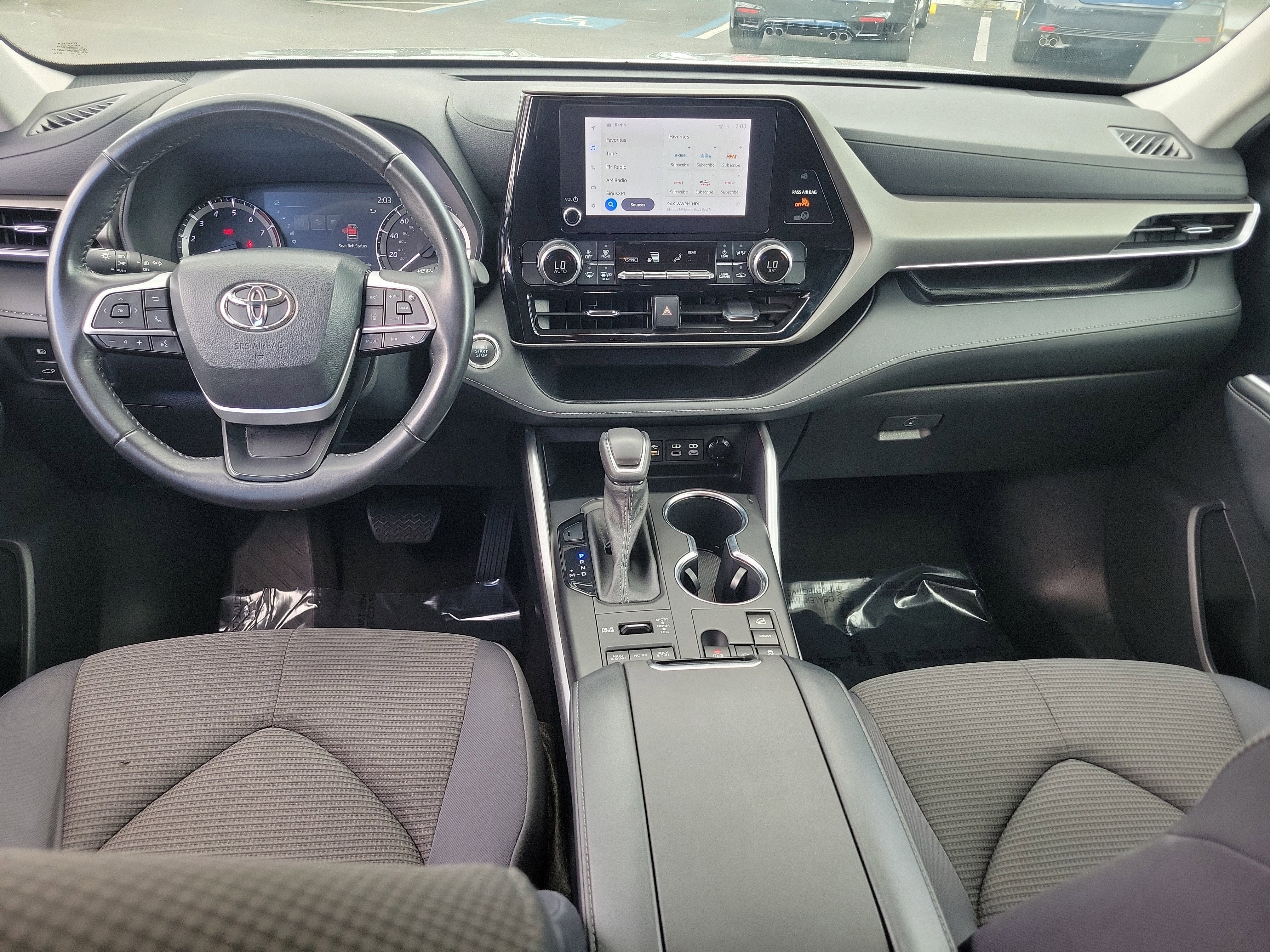 2023 Toyota Highlander LE