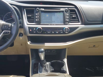 2017 Toyota Highlander XLE