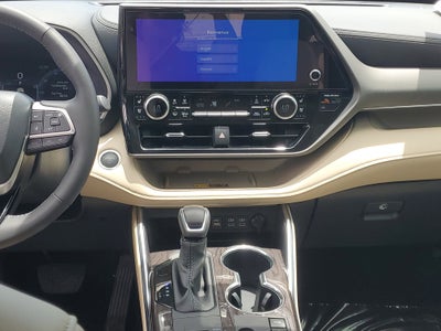 2025 Toyota Highlander Hybrid Limited