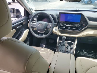 2025 Toyota Highlander Hybrid Limited