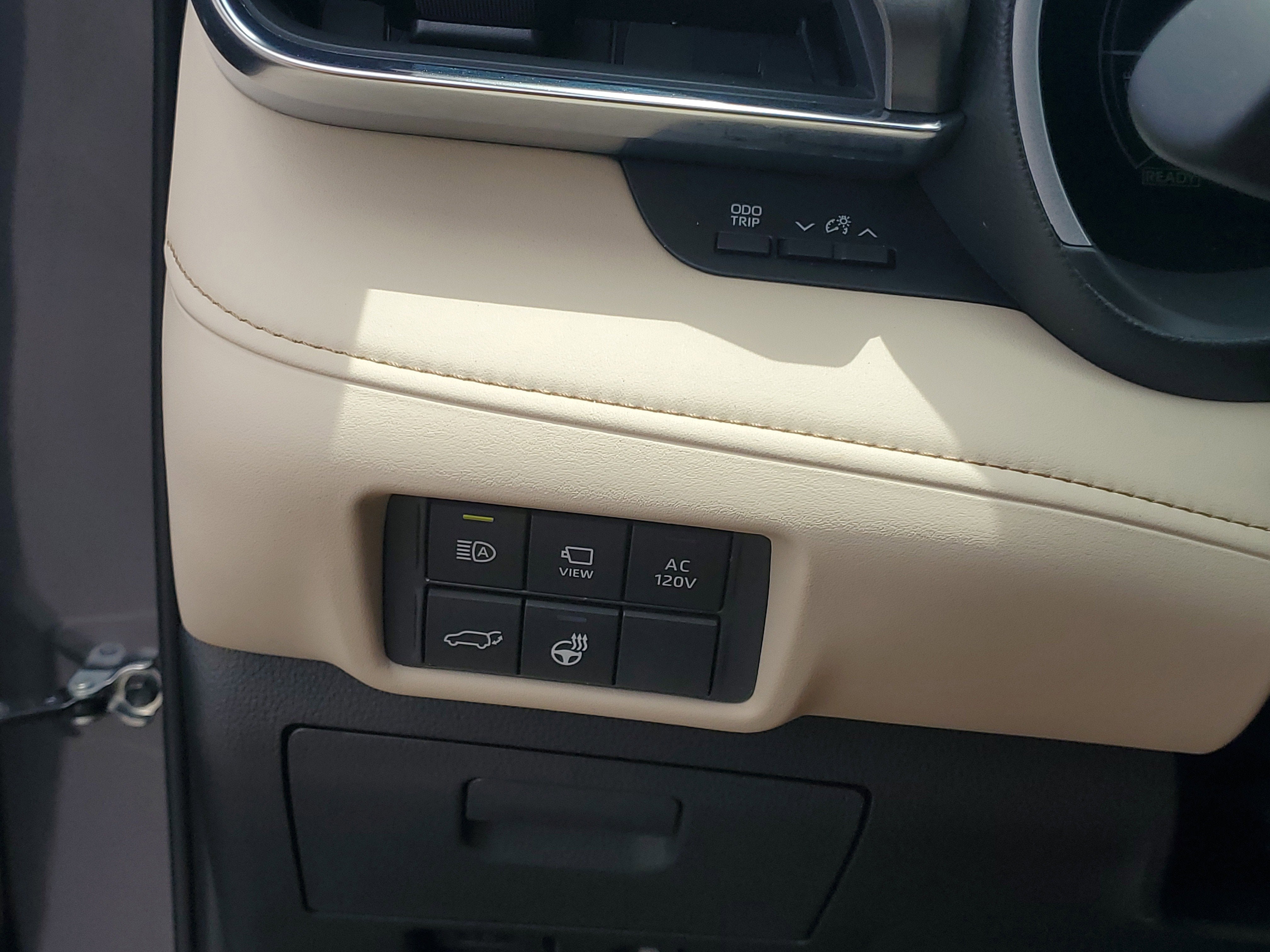 2025 Toyota Highlander Hybrid Limited