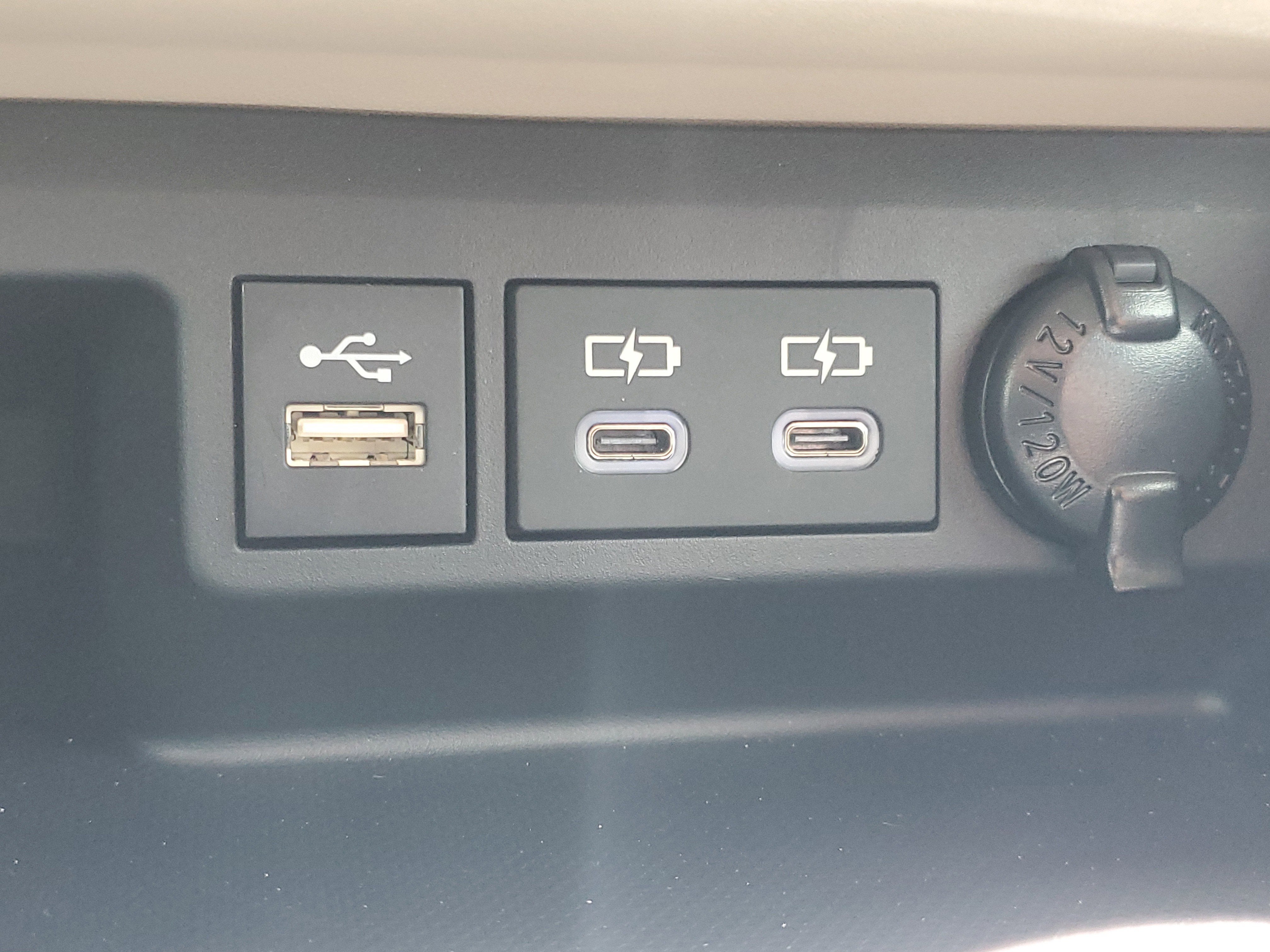 2025 Toyota Highlander Hybrid Limited