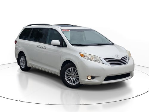 2015 Toyota Sienna XLE