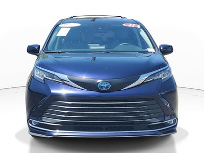 2021 Toyota Sienna XLE