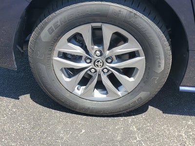 2021 Toyota Sienna XLE