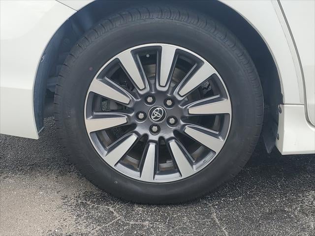 2018 Toyota Sienna XLE Auto Access Seat
