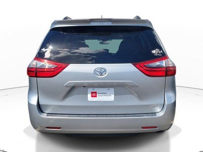 2020 Toyota Sienna XLE Auto Access Seat