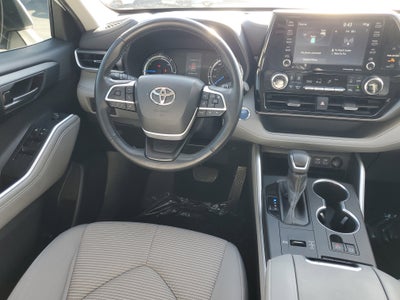 2022 Toyota Highlander Hybrid LE