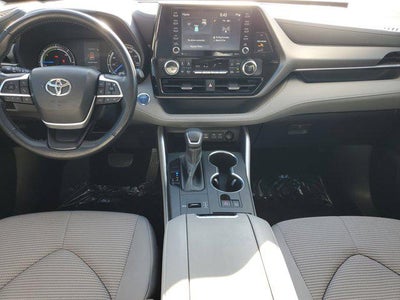 2022 Toyota Highlander Hybrid LE