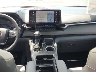 2022 Toyota Sienna Limited